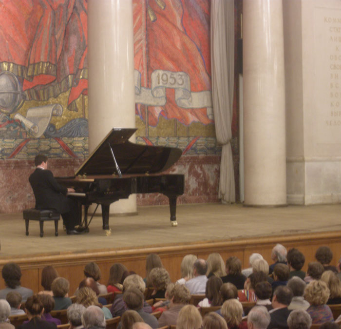 Фото с концерта Дениса Мацуева в Актовом зале МГУ 26 декабря 2010 года